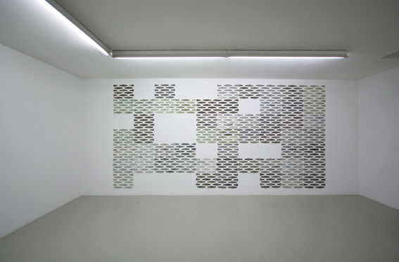 Von Vorne, Betonbausteine 2012, Ausstellungsansicht, Galerie Hafemann, Wiesbaden