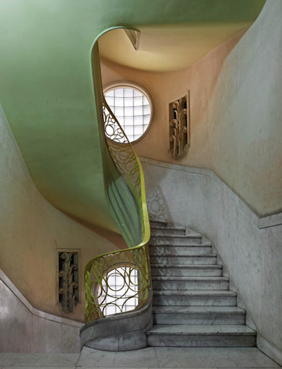 Deco Stairwell #2, Havana, 2014 ©Michael Eastman/Courtesy of Edwynn Houk Gallery, New York