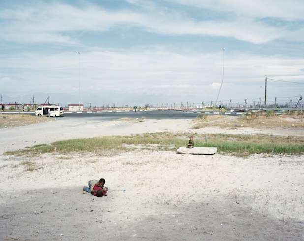 Cape Town, South Africa, 2009. 40 x 50 cm, free-floating inkjet print, framed