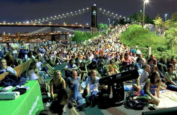 Brooklyn Bridge Park, New York (c) Etienne Frossard