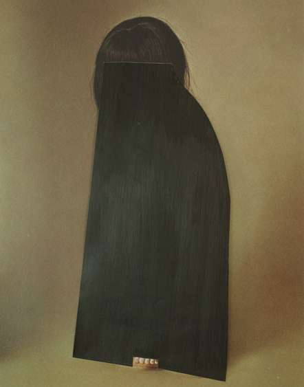 Untitled (Girl with black veil) 2016 © Ruth van Beek, courtesy The Ravestijn Gallery