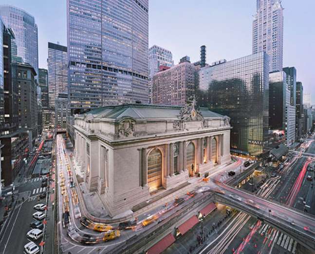 Christian Höhn Grand Central Terminal, New York, 2014 Duratrans, LED-Leuchtkasten 180 x 222 x 19 cm